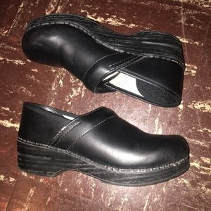 Dansko nursing clogs